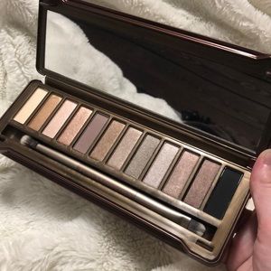 Pure Cosmetics Nude Collection Palette